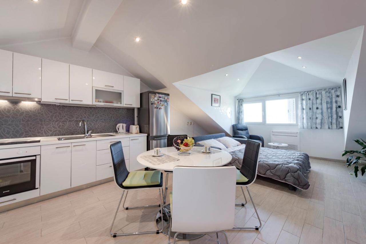 Apartment Monta ดูบรอฟนิก ภายนอก รูปภาพ